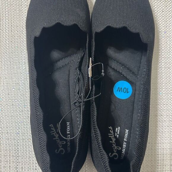 Seychelles 10W Black Solid Pointy Scalloped Squared Knit Memory Foam Flats - Picture 4 of 8